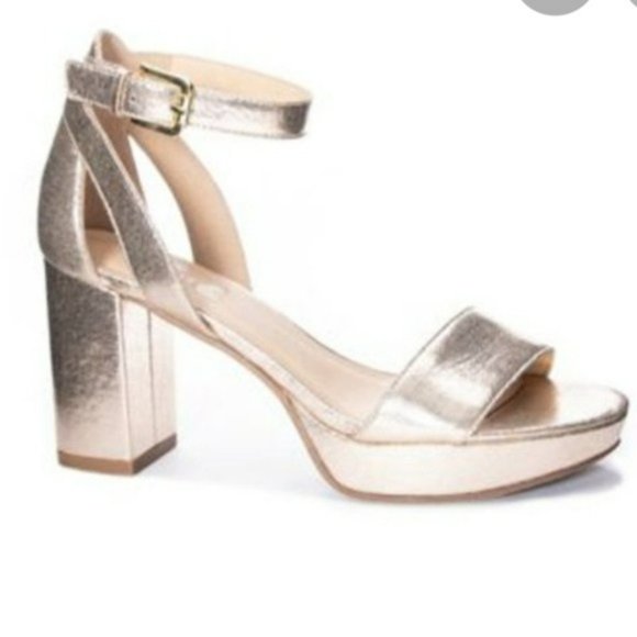 Chinese Laundry Shoes - Chinese Laundry Gilmore Platform Dress Sandals Light Gold Tone -5.5